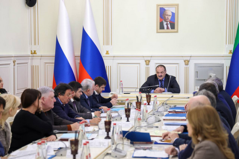 Директор Центрального государственного архива РД Ольга Бекаева приняла участие в заседании Попечительского совета Регионального отделения Всероссийской общественной организации «Русское географическое общество»