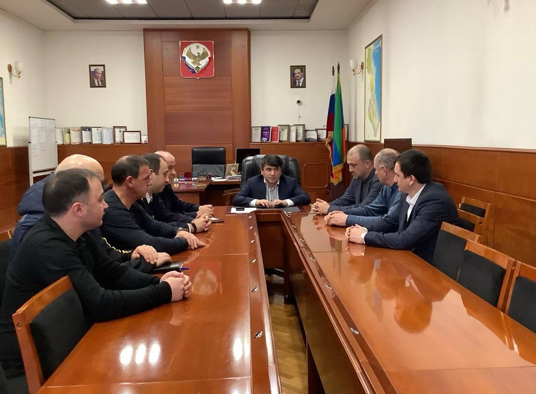 В Табасаранском районе провели заседание межведомственной рабочей группы по оказанию содействия избирательным комиссиям