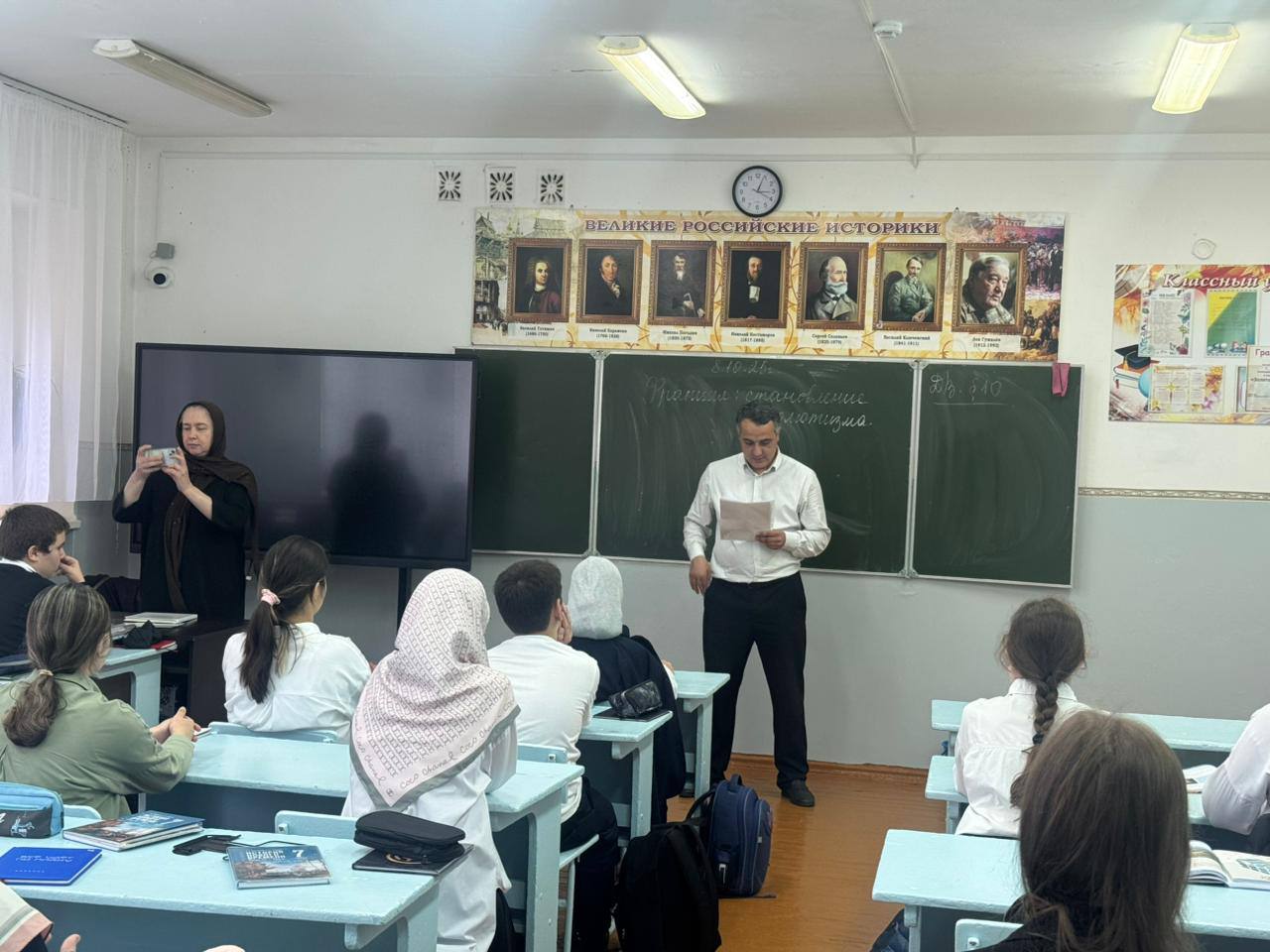Битва за Кавказ: урок истории в махачкалинском лицее