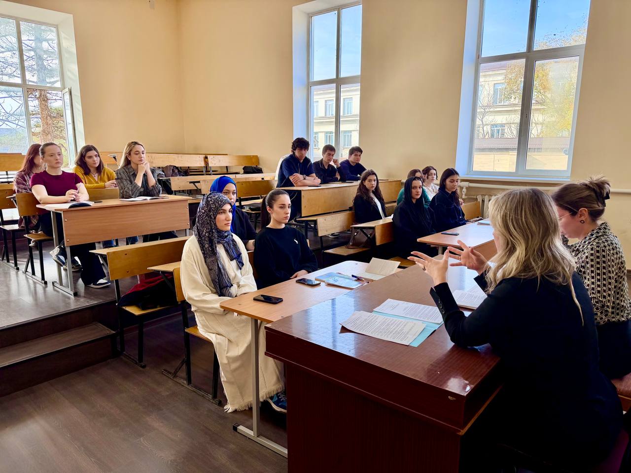 Лекция на тему «Примирительные процедуры в гражданском процессе» для студентов Юридического института ДГУ.