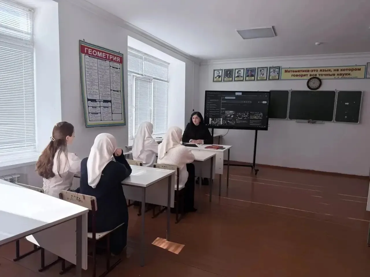 9 декабря 2025 года в России отмечали День Героев Отечества