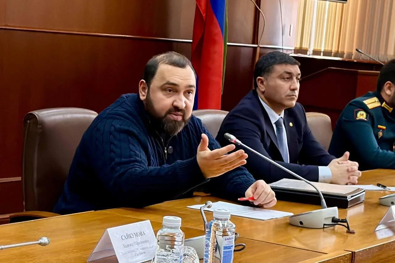 Единство и поддержка: встреча с Султаном Хамзаевым в Махачкале