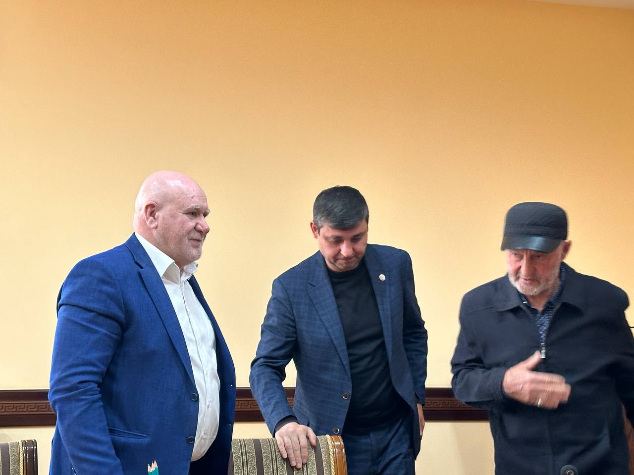 Министр юстиции Дагестана  Мустапа Генжеханов провел личный прием граждан в Буйнакском районе