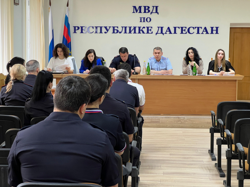 Минюст Дагестана оценил лучших инспекторов ПДН республики