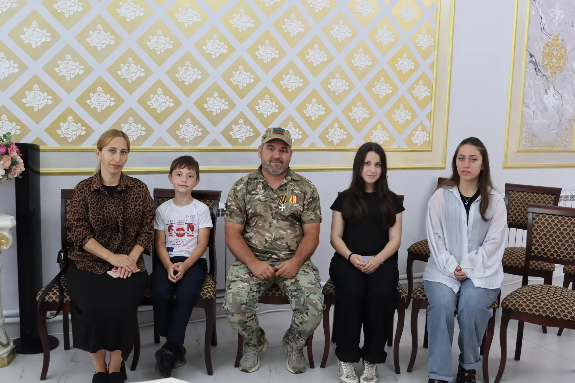 Крепкие традиции и новые союзы: в ЗАГСе Избербаша прошло чествование образцовых семей