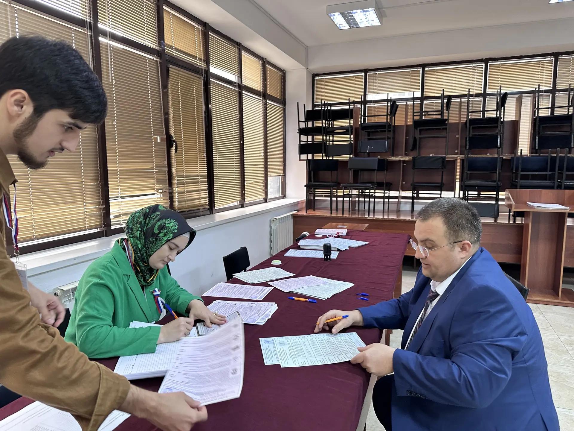 Врио министра юстиции РД Герей Хаиров сделал свой выбор и проголосовал